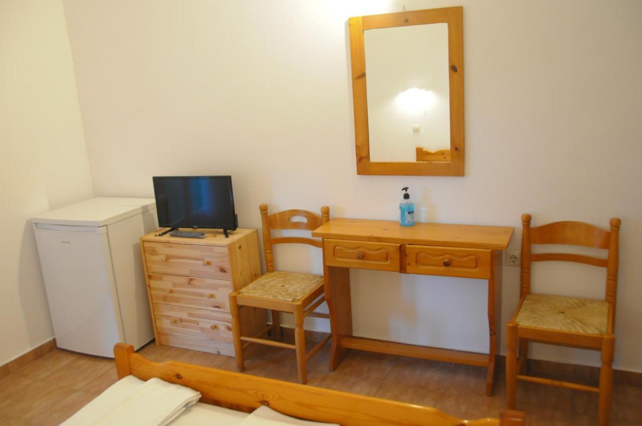 Chalikias Rooms Asprogerakata Luaran gambar